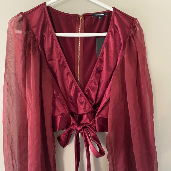 Red Wrap Satin Top; Waist Tie; Puff Mesh Sleeves | size: L - Picture 3 of 5